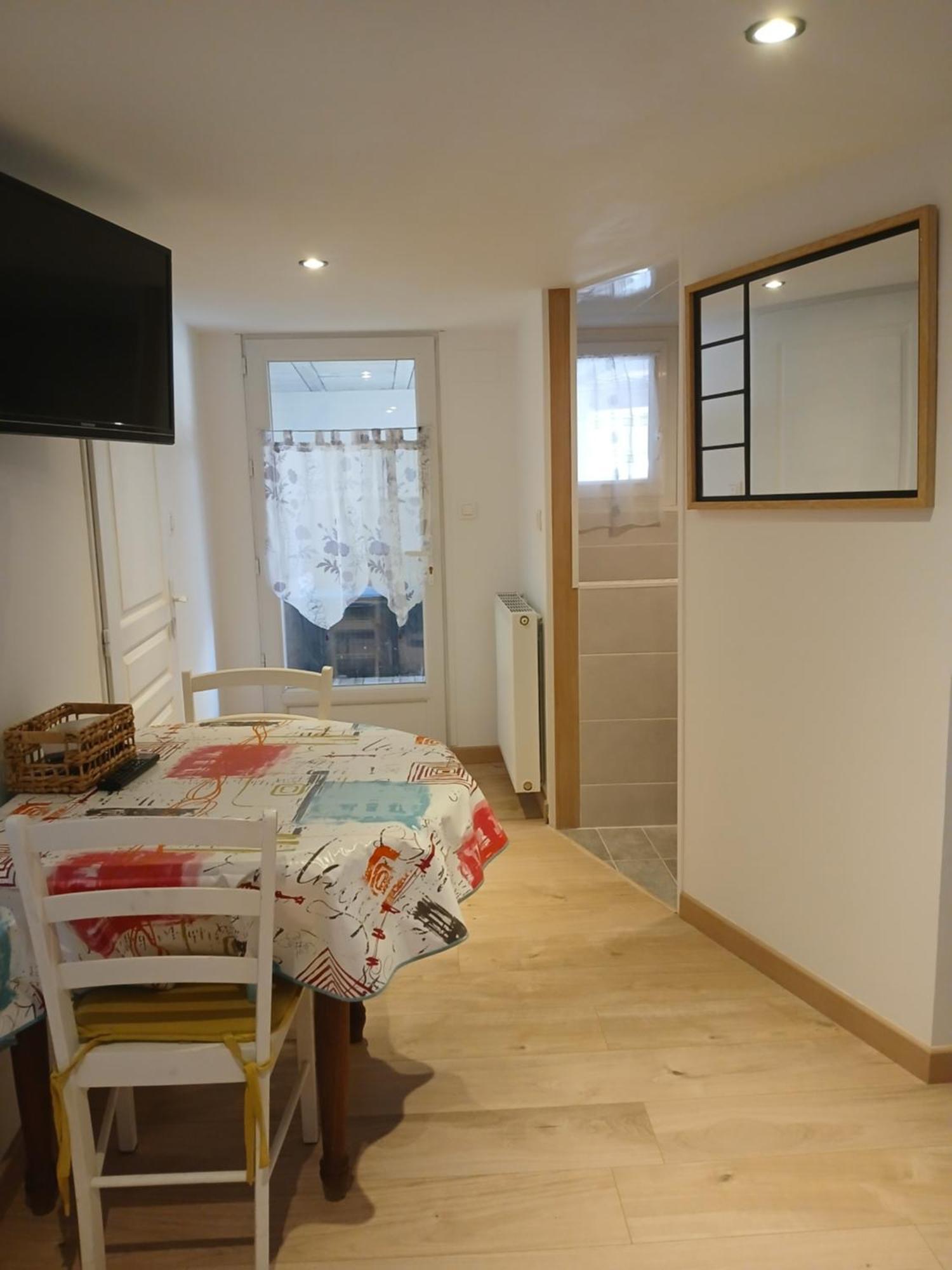 Le Lys Apartman Saintes Kültér fotó
